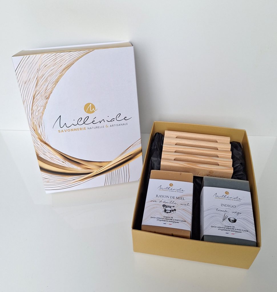 Coffret 2 savons + porte savon pin 1